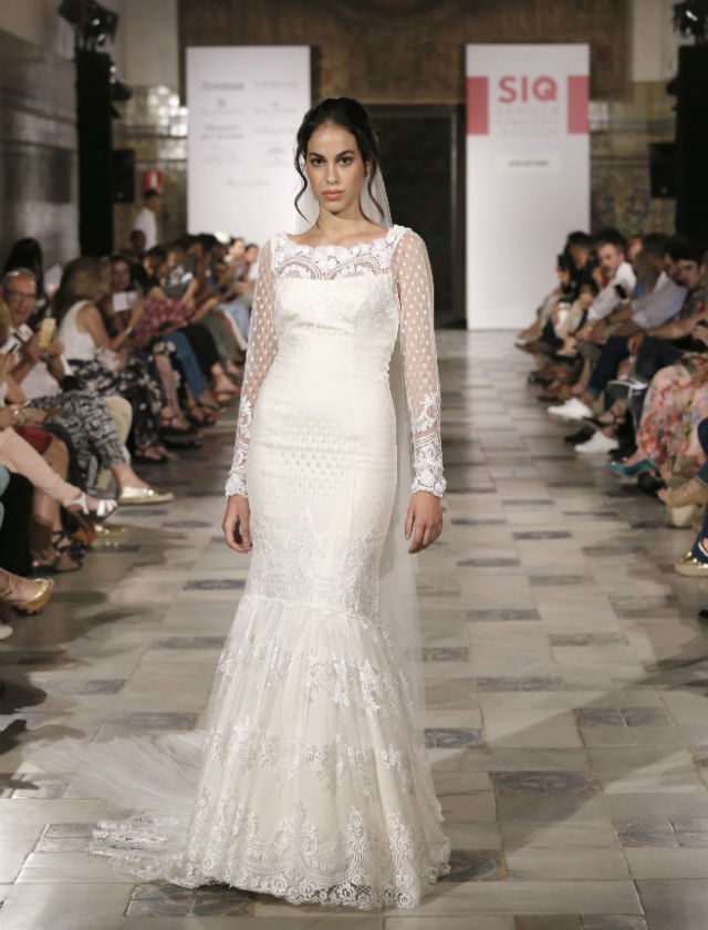 Desfile de vestidos de novia de Atelier Rima en SIQ 2018. Foto: Chema Soler