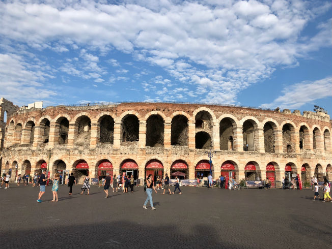 Ocho razones por las que ir a la ópera en Verona