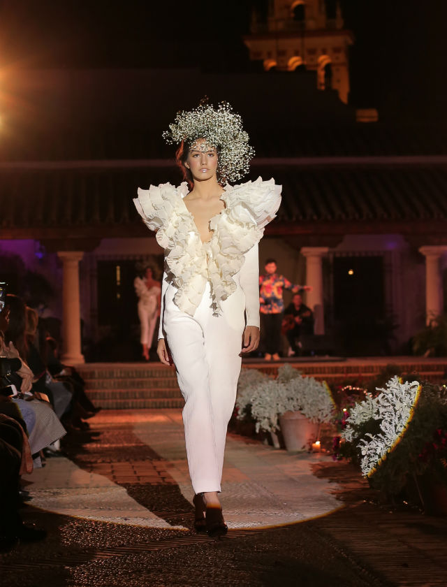 Desfile de trajes de flamenca 2019 de Juana Martín. Foto: Andrew Jim