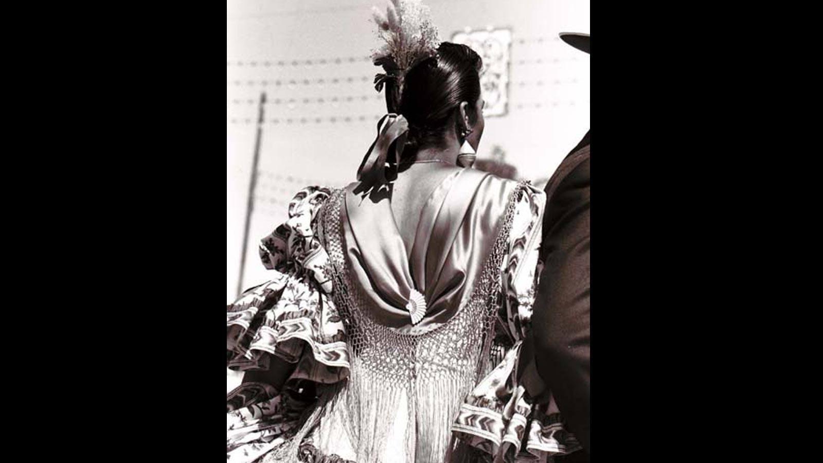 Moda flamenca: así se ha vestido la sevillana a lo largo de la historia. Fotografía del archivo de ABC de Sevilla de la década de los noventa