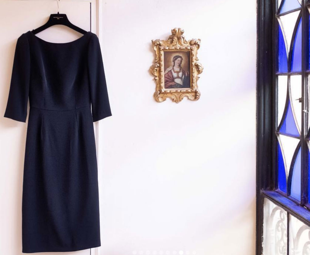 María de León se viste de mantilla el Jueves Santo 2019 en el Palacio de Lebrija. Foto: Tomás Muruaga