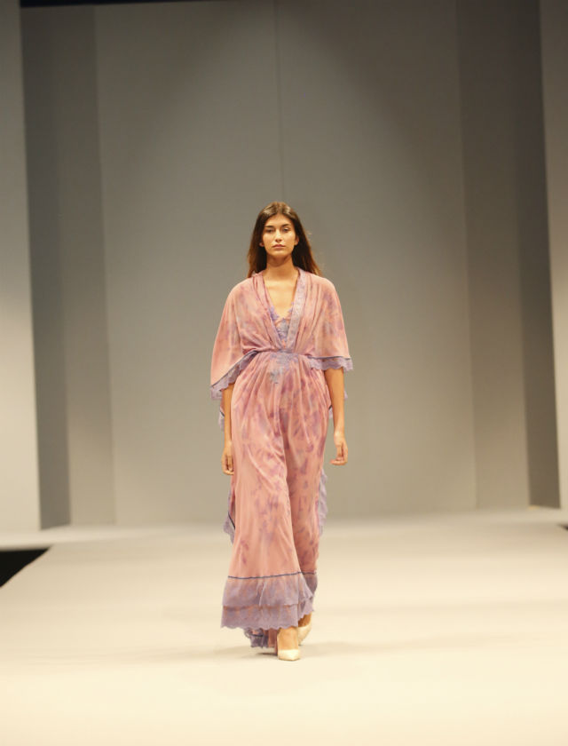 Desfile de Aurora Gaviño en Pura Moda 2019