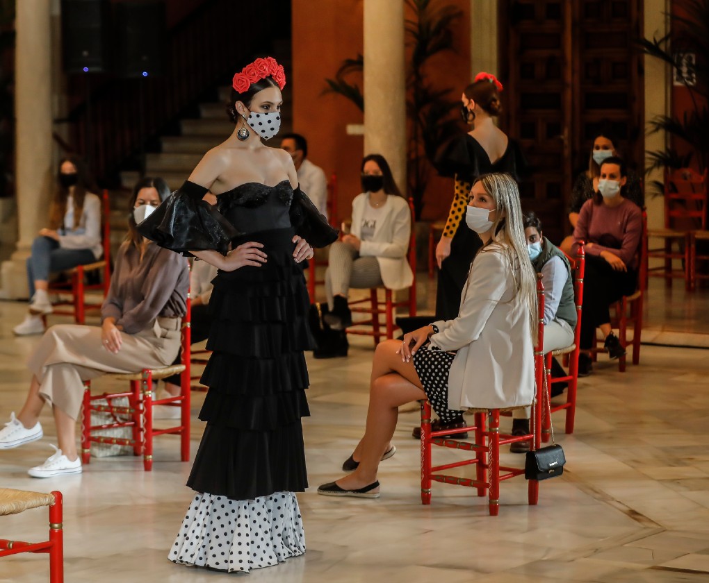 Desfile de Emprende Lunares 2021 en Fundación Cajasol. Foto: JM Serrano