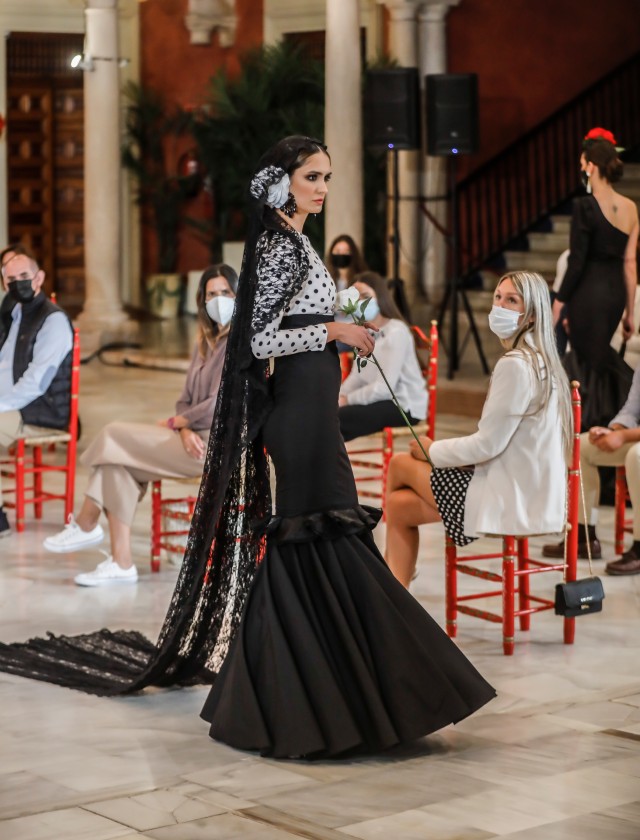 Desfile de Emprende Lunares 2021 en Fundación Cajasol. Foto: JM Serrano