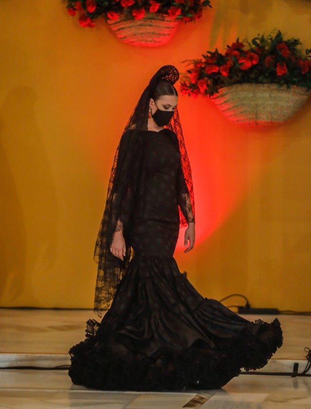 Desfile de Emprende Lunares 2021 en Fundación Cajasol. Foto: JM Serrano