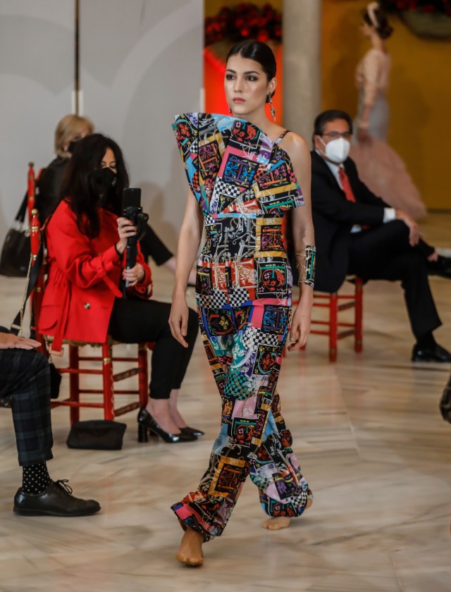 Desfile de Emprende Lunares 2021 en Fundación Cajasol. Foto: JM Serrano