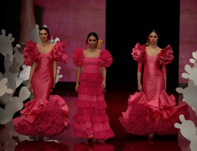 Explosión de color y volantes en la segunda jornada de SIMOF 2022