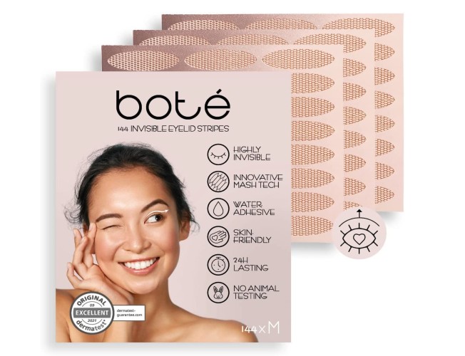 ¿Qué es el «face taping»? La forma de esconder las arrugas de Carmen