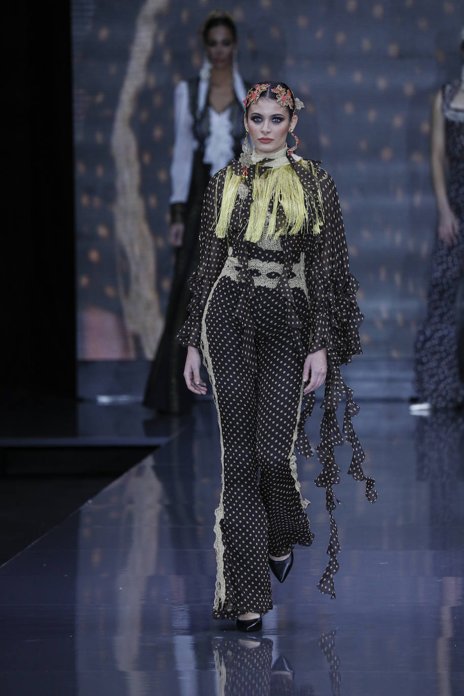 Desfile de Aurora Gaviño en SIMOF 2023 / J.M.Serrano