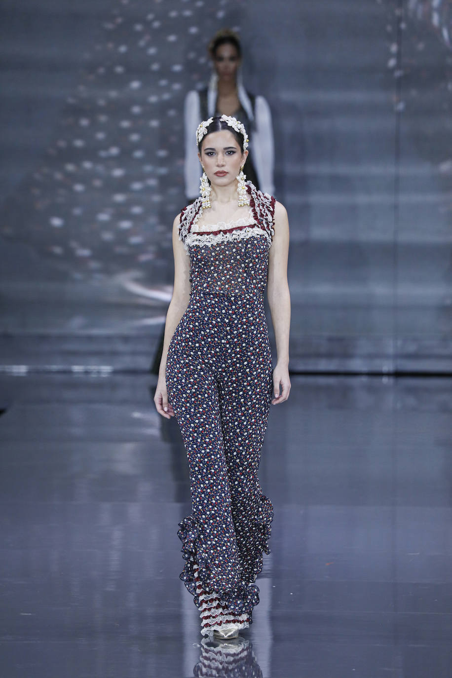 Desfile de Aurora Gaviño en SIMOF 2023 / J.M.Serrano