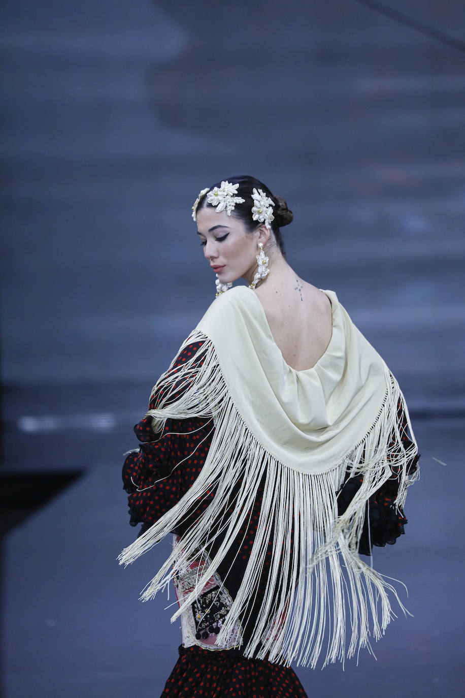 Desfile de Aurora Gaviño en SIMOF 2023 / J.M.Serrano