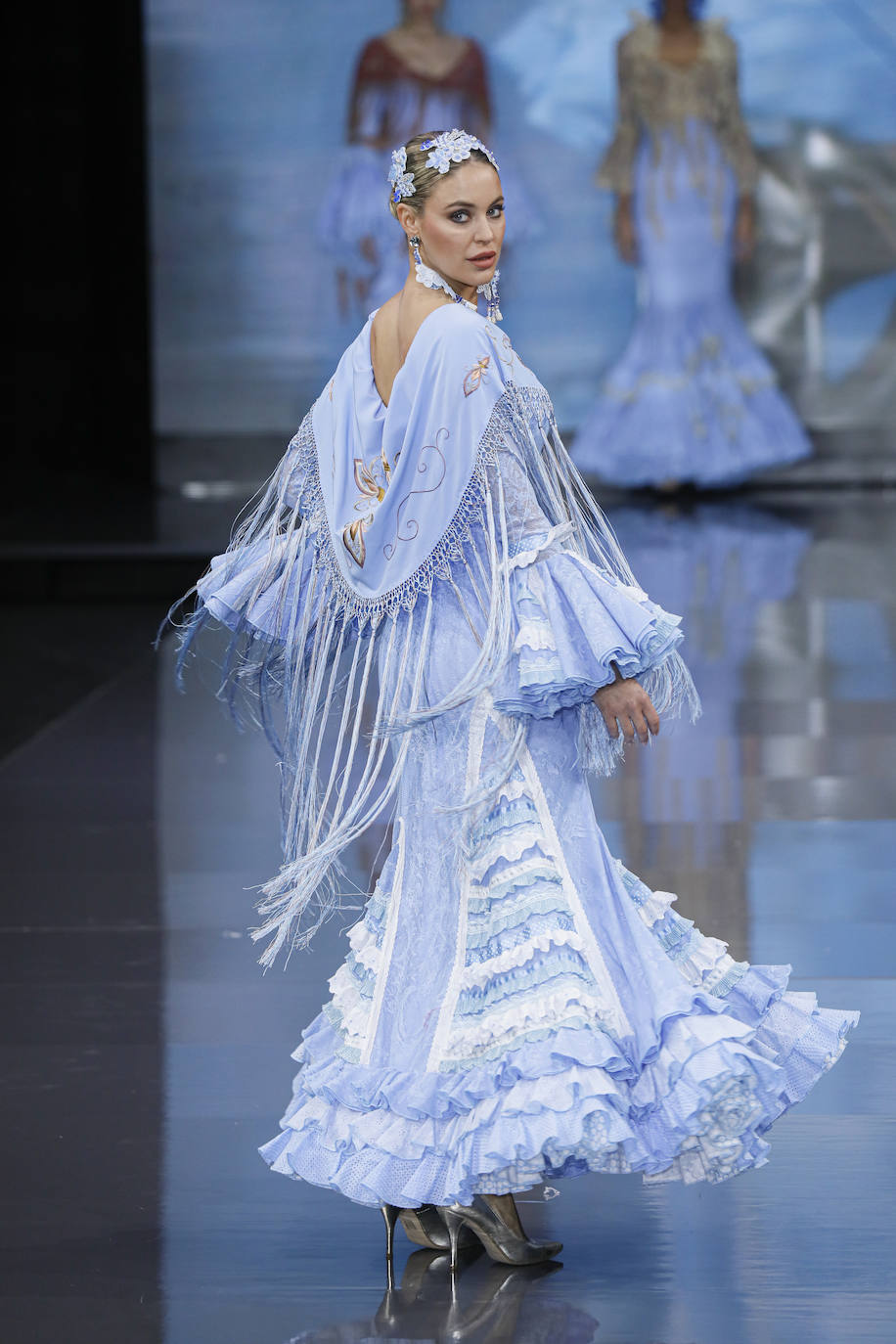 Desfile de Aurora Gaviño en SIMOF 2023 / J.M.Serrano