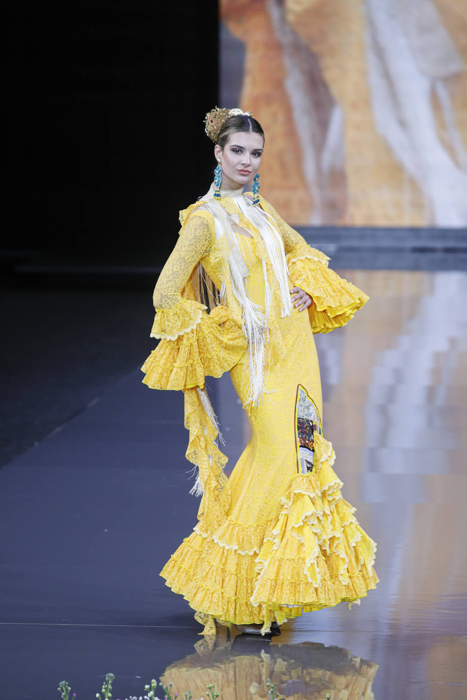 Desfile de Aurora Gaviño en SIMOF 2023 / J.M.Serrano