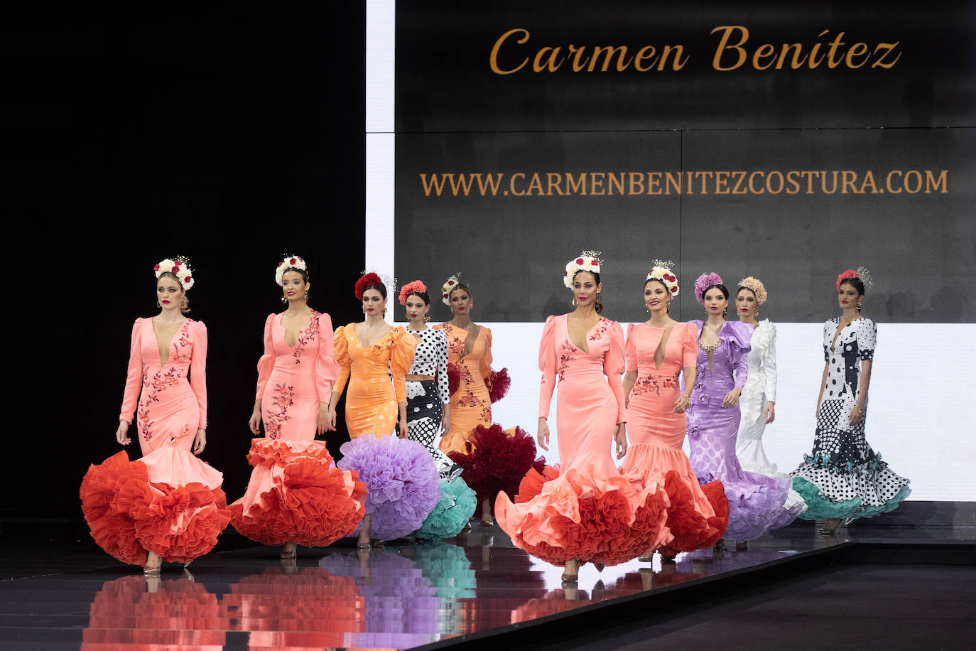 Desfile de Carmen Benítez en SIMOF 2023 / Vanessa Gómez
