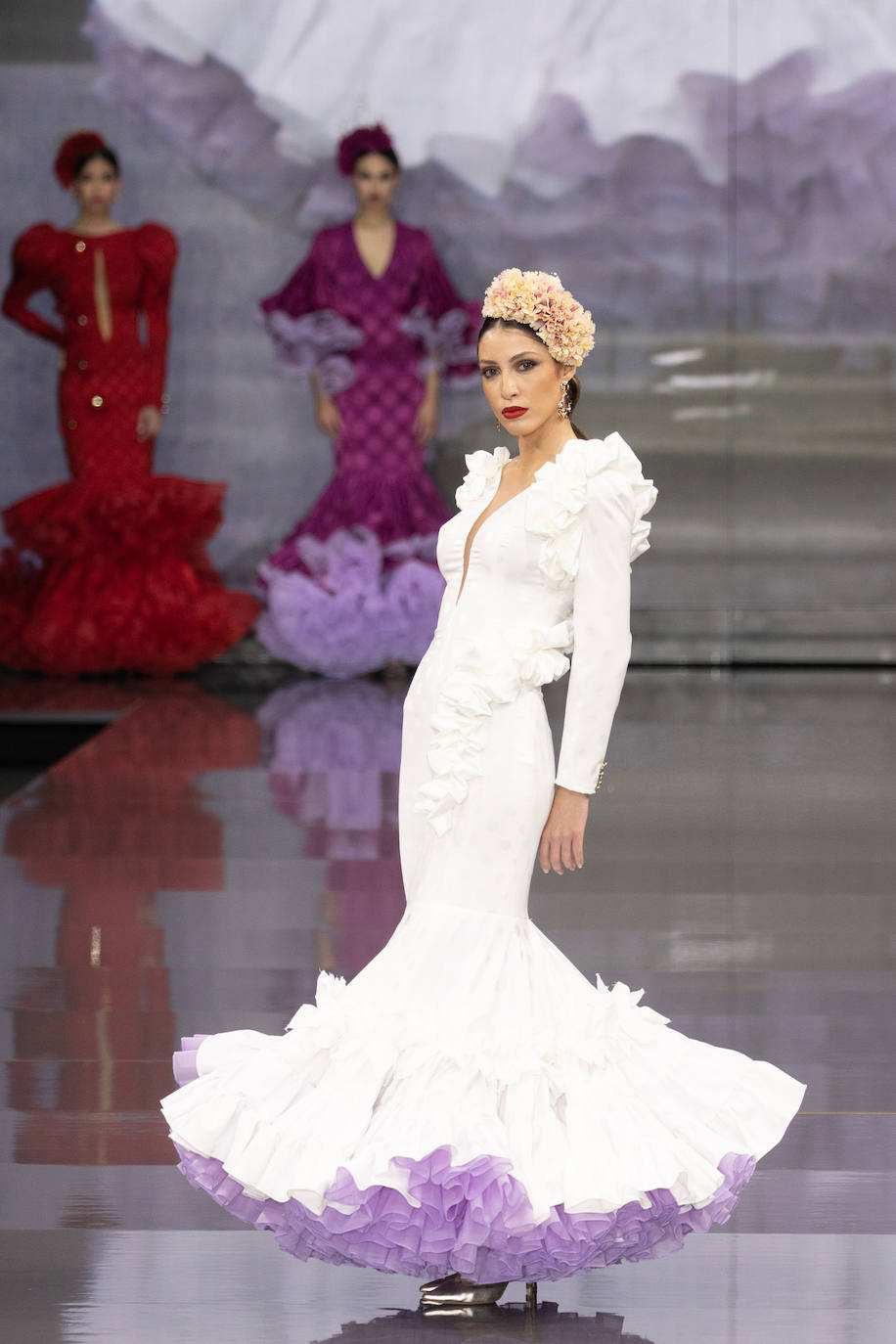 Desfile de Carmen Benítez en SIMOF 2023 / Vanessa Gómez