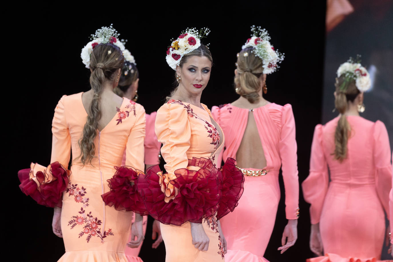 Desfile de Carmen Benítez en SIMOF 2023 / Vanessa Gómez