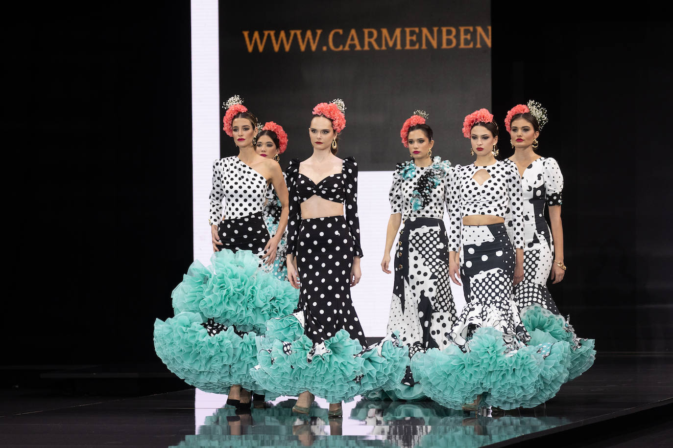 Desfile de Carmen Benítez en SIMOF 2023 / Vanessa Gómez