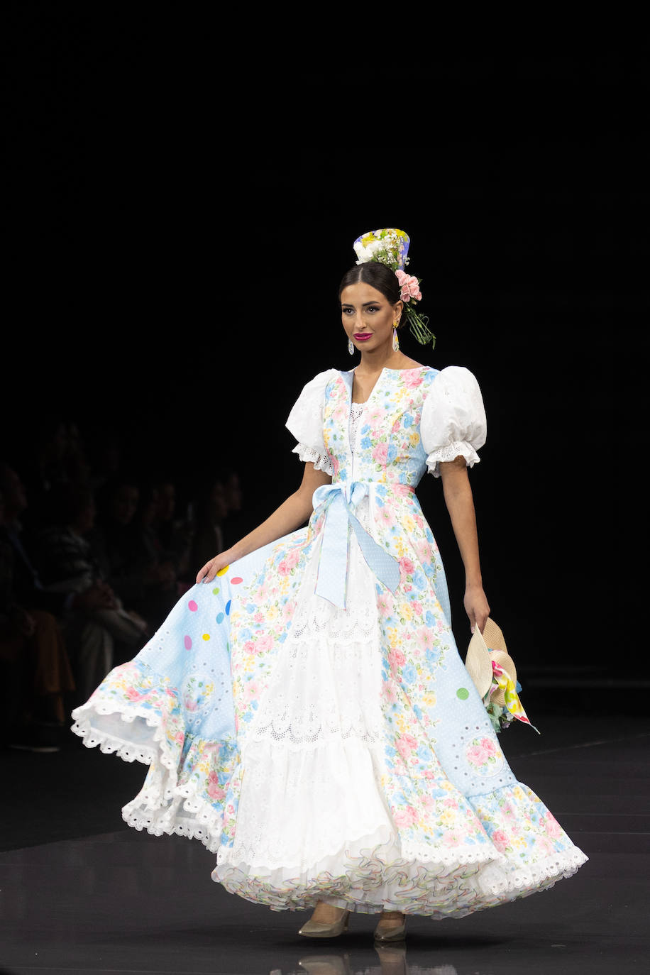 Desfile del Colectivo Huelva en SIMOF 2023 / Vanessa Gómez