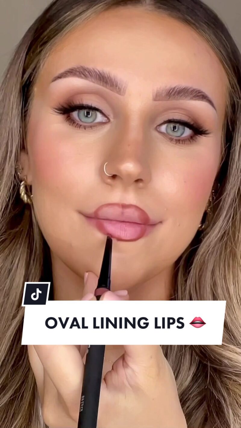 oval lining lips