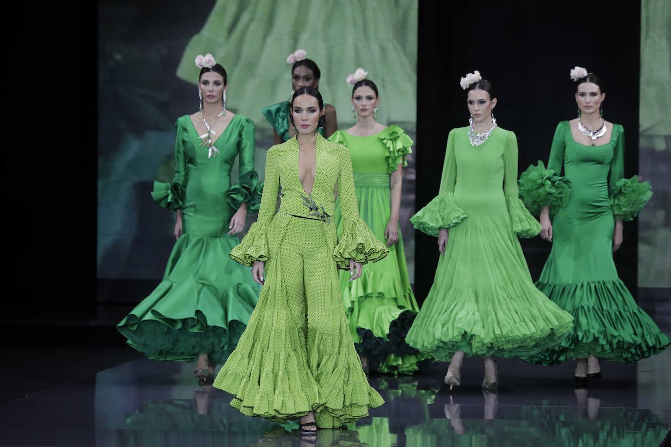Desfile de Carmen Latorre en SIMOF 2023 | Raúl Doblado