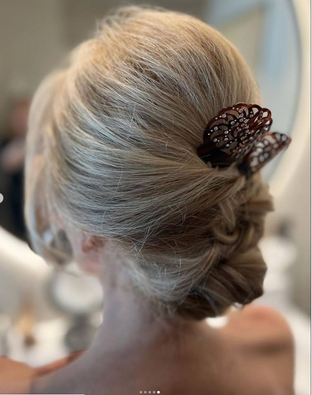 El recogido bajo de Carmen Lomana con el que triunfarás esta feria