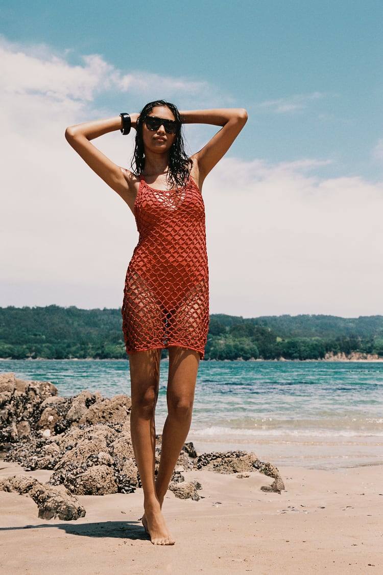 Cinco vestidos de crochet de Zara que enamoran a primera vista