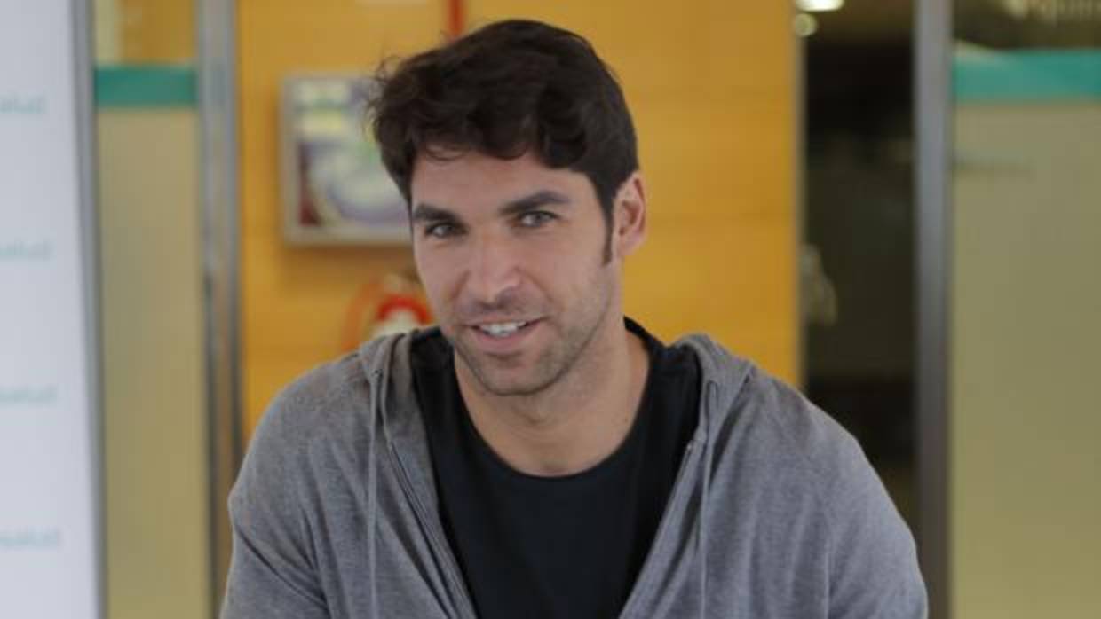 Cayetano Rivera pide matrimonio a su novia, María Cerqueira, y lo rechaza