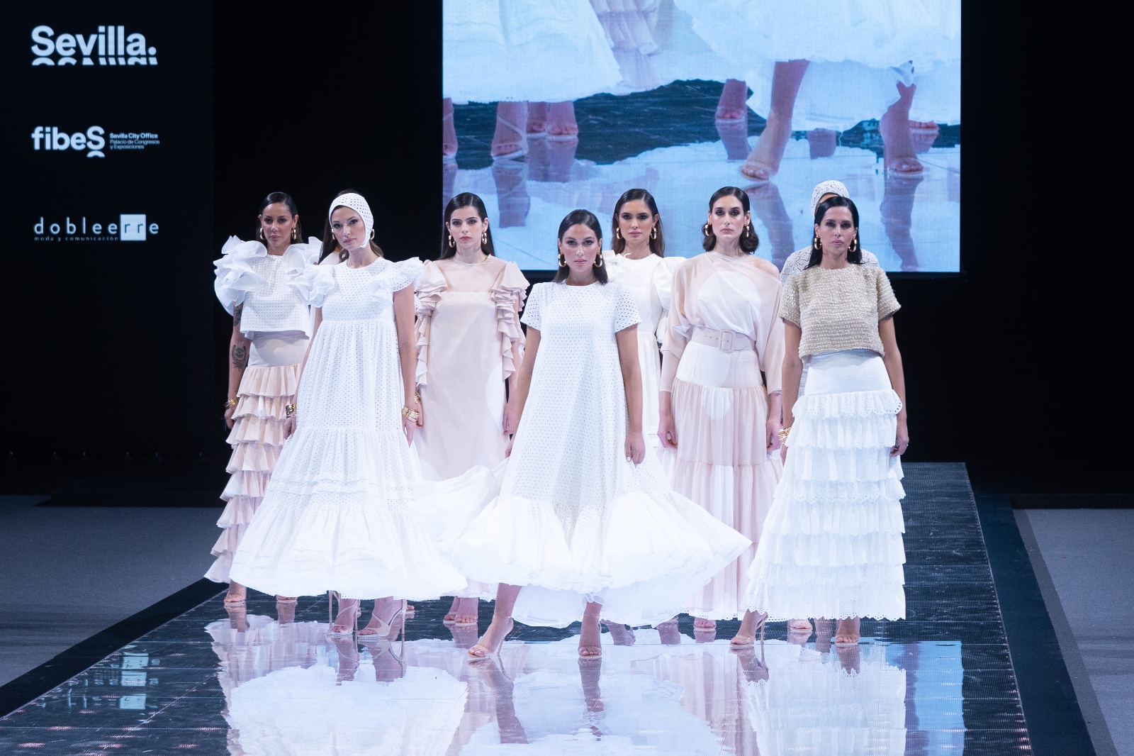 SIMOF 2024: Una flamenca transgresora, pero inspirada en sus raíces destaca en la segunda jornada de desfiles