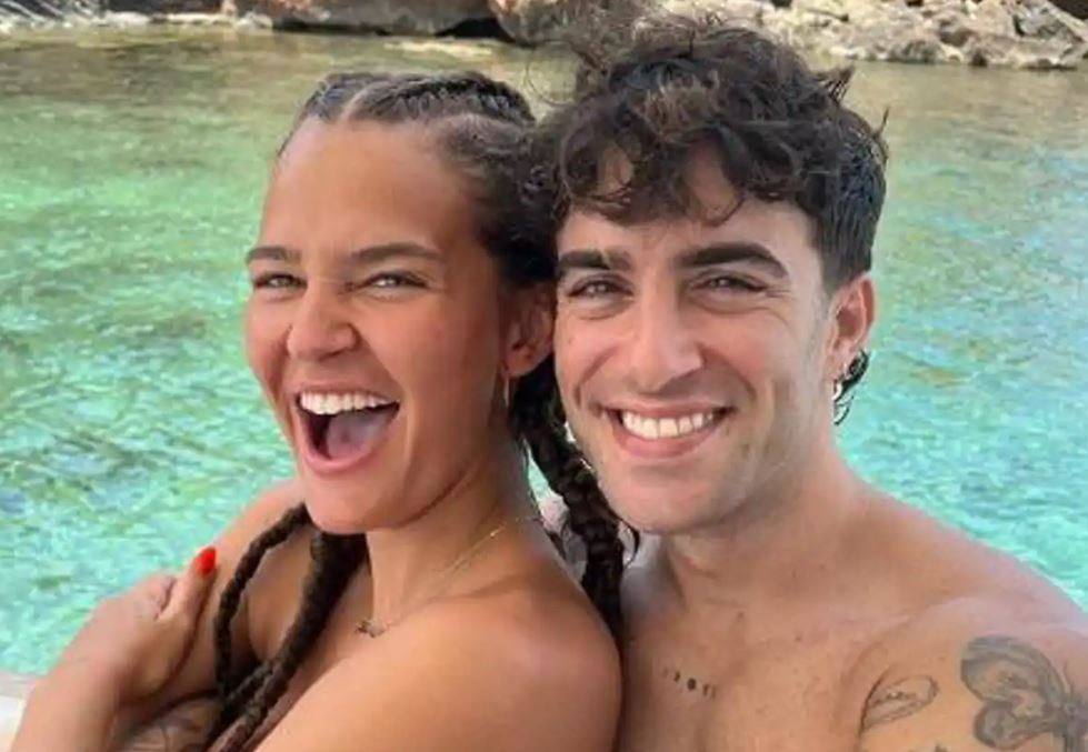 La polémica canción que Álvaro de Luna le ha dedicado a Laura Escanes tras su ruptura: «yo quise todo contigo y tu quisiste dolerlo»