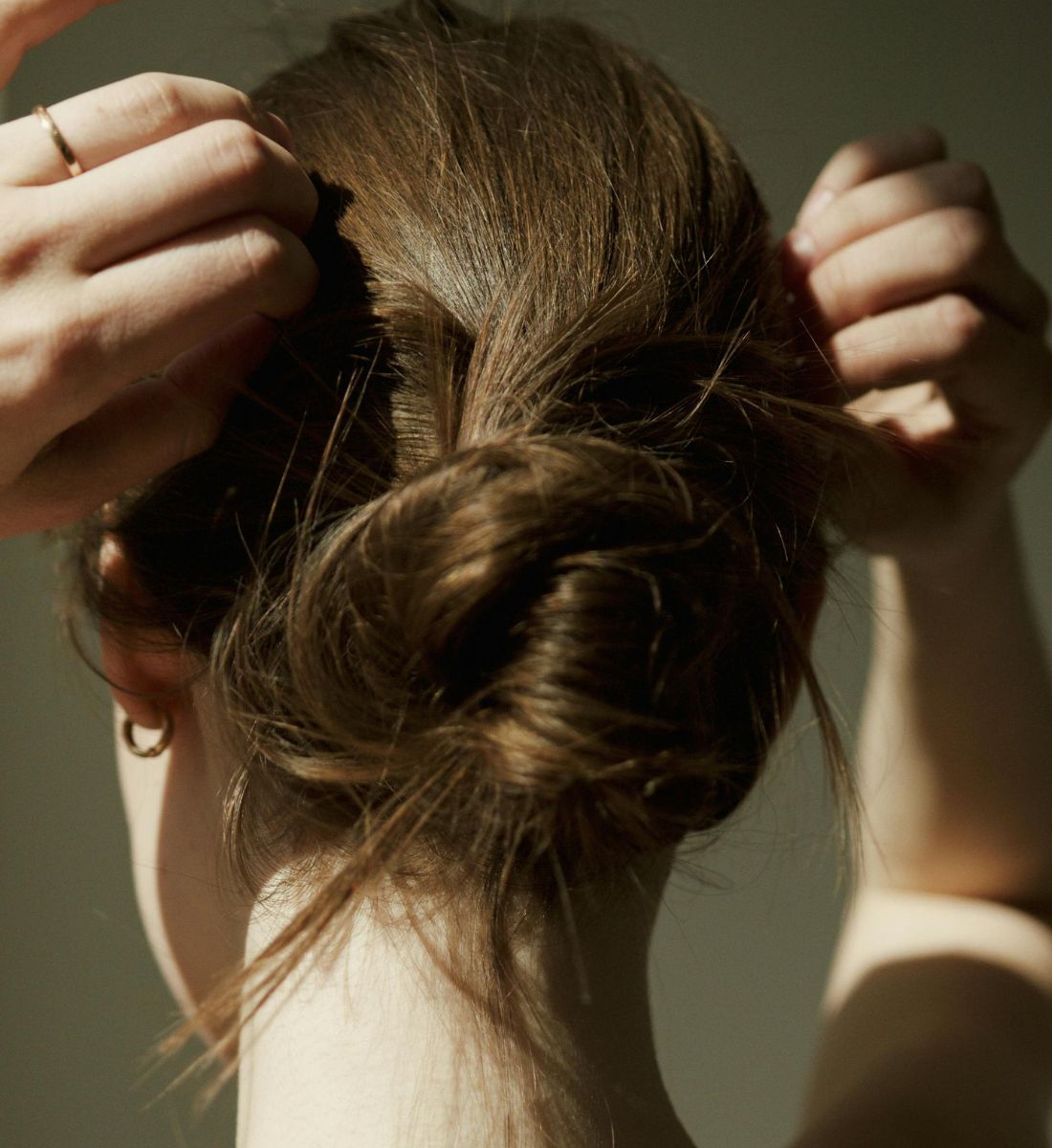 ¿Cuáles son los aceites que más me convienen según mi tipo de pelo y cómo utilizarlos para conseguir resultados?