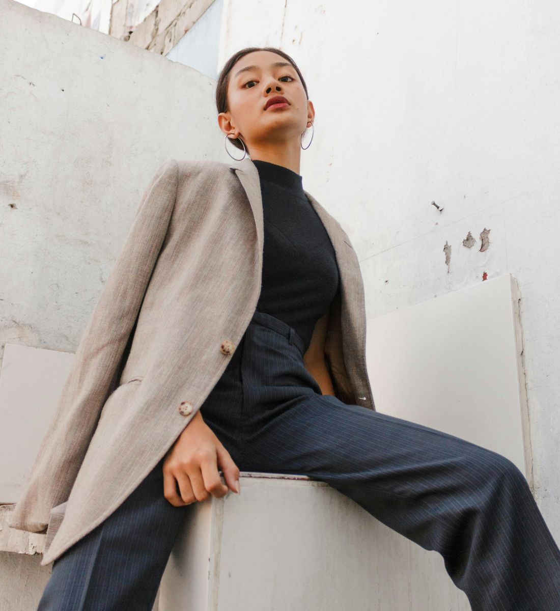 Los colores que debes usar si tu objetivo es reducir tallas y estilizar tu figura