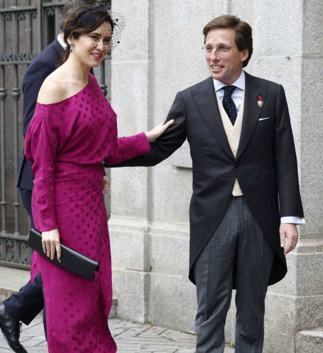 Así ha sido el look de Isabel Díaz Ayuso en la boda de José Luis