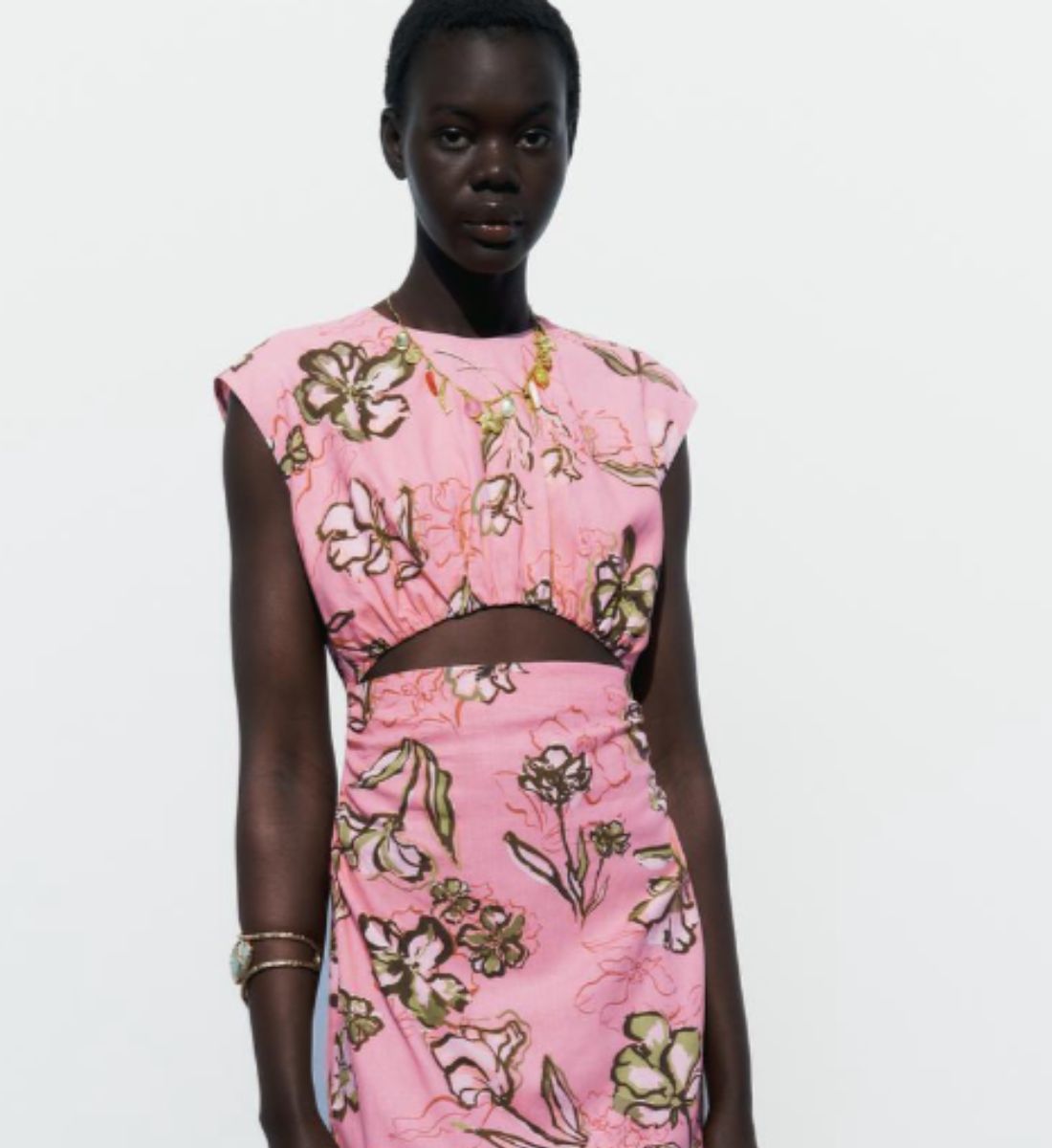 Cómo ir vestida a la Feria de Abril de Sevilla si no vas a llevar traje de flamenca