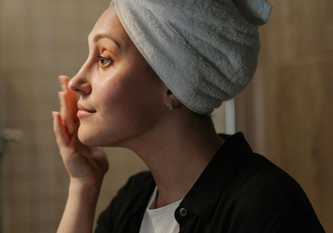 Lo estábamos haciendo mal: esta es la temperatura ideal del agua en tu limpieza facial