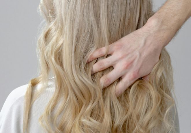 Tinte o mechas, ¿cuál estropea menos el pelo?