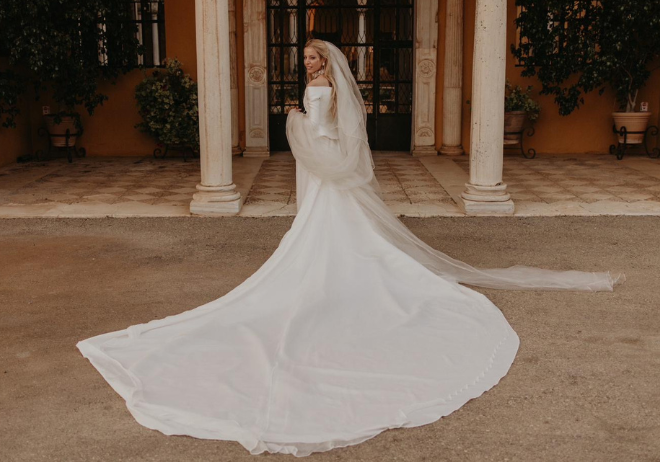 Así ha sido la espectacular boda de Ana Montenegro en Sevilla: Tres vestidos y estilo ‘coquette’