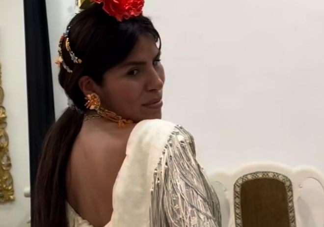 Aurora Gaviño viste a Isa Pantoja con uno de los vestidos de flamenca más espectaculares de 2024