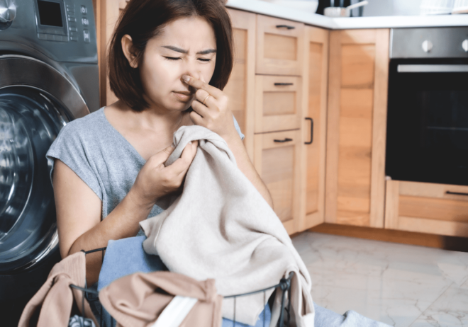 Despídete del olor a humedad: el truco para que tu ropa recién lavada siempre huela a limpio