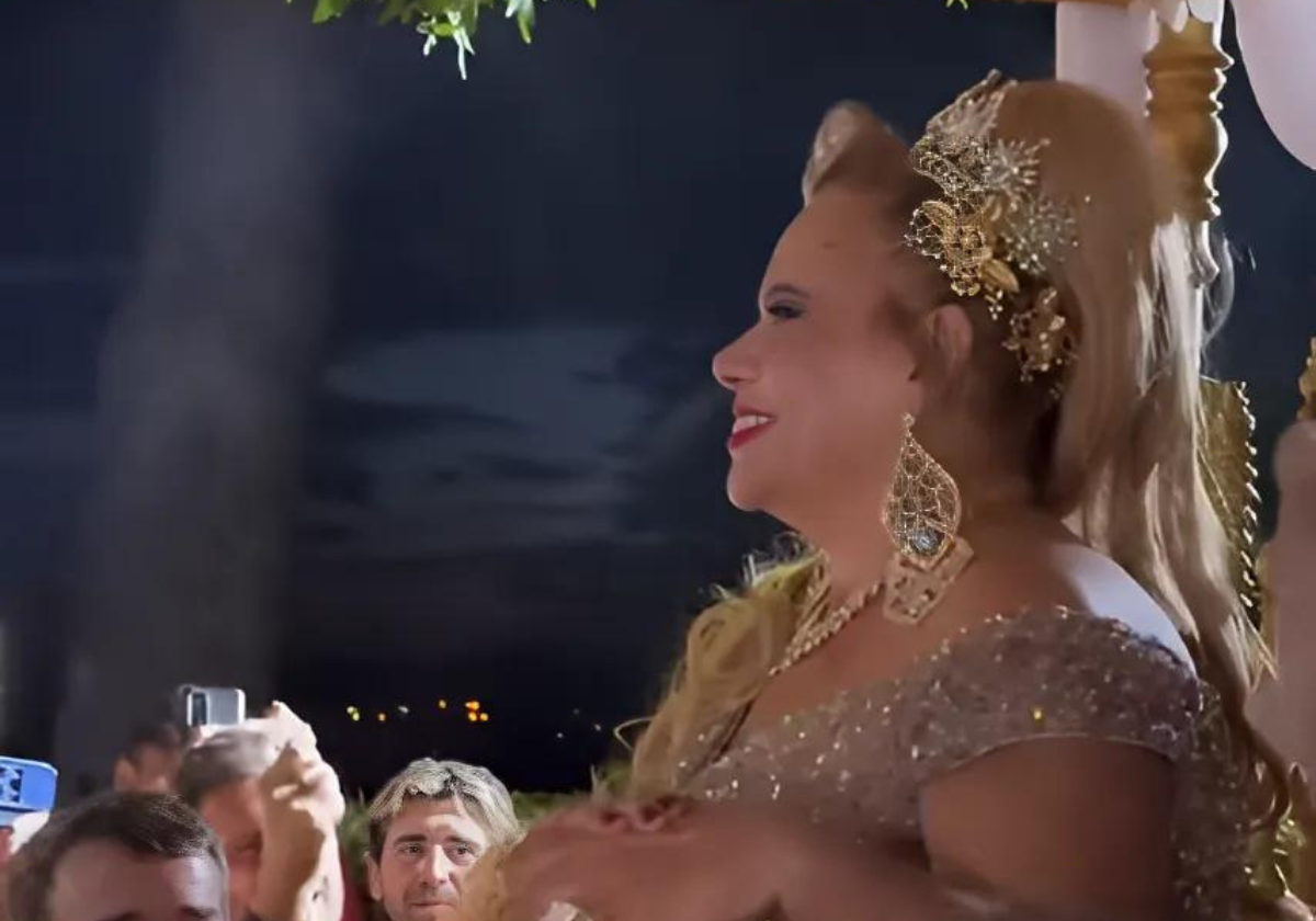 Así fue la excéntrica boda de oro de Carmina y el cumpleaños de su hijo Paco León