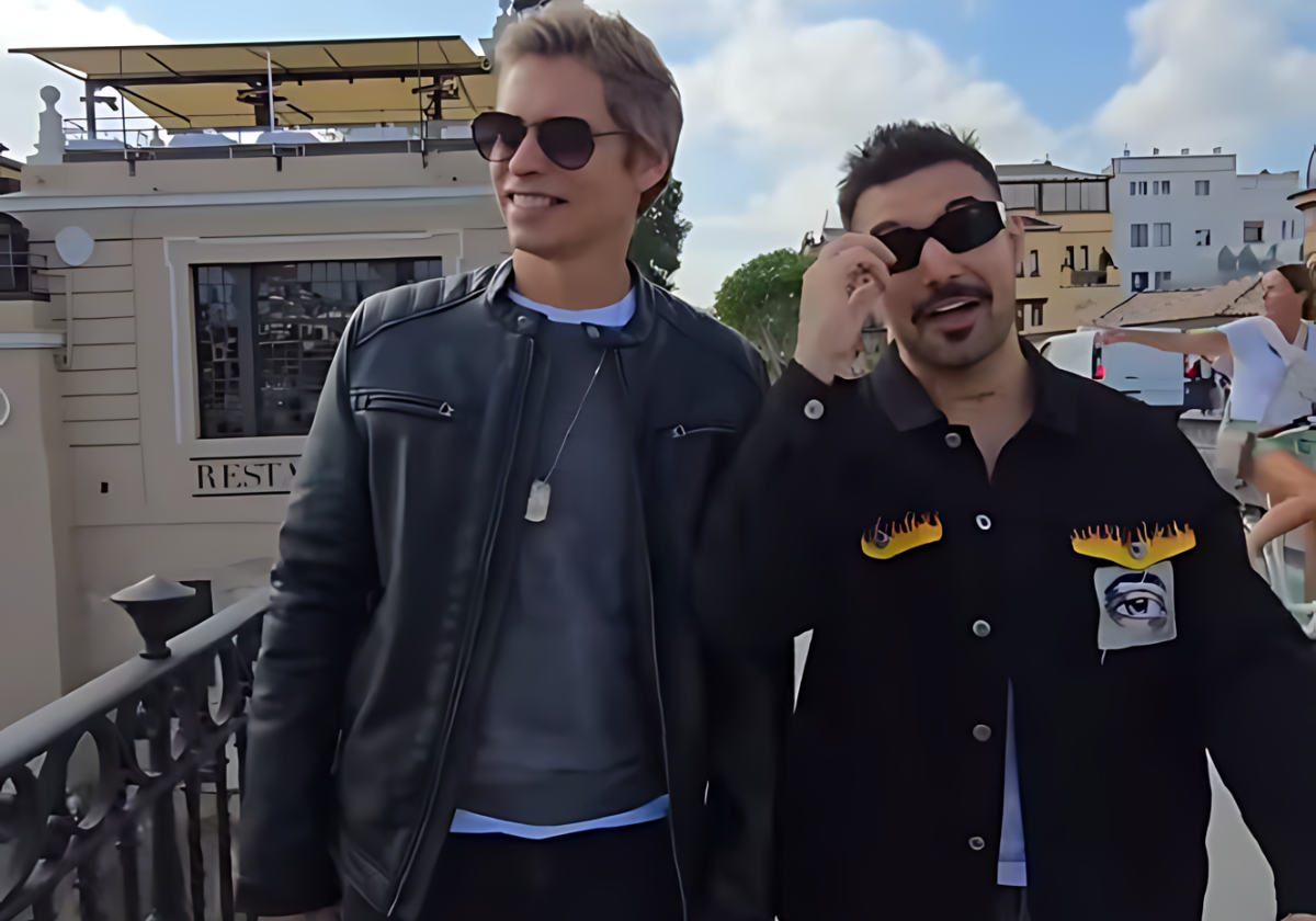 Carlos Baute elige Sevilla para su nueva canción y se pasea por el Puente de Triana