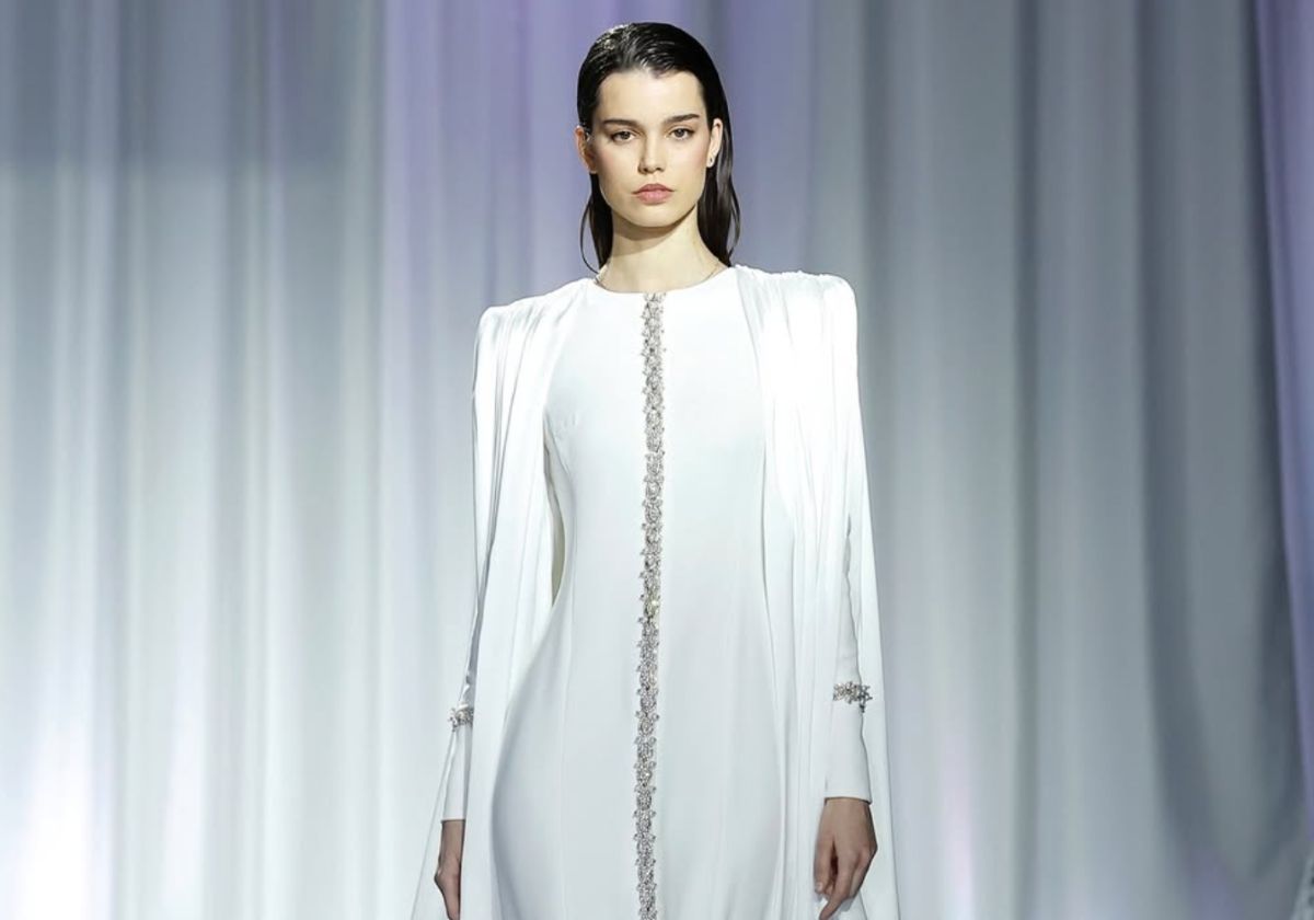 Clásica y vanguardista: así ha sido la colección de este diseñador andaluz en la Fashion Week