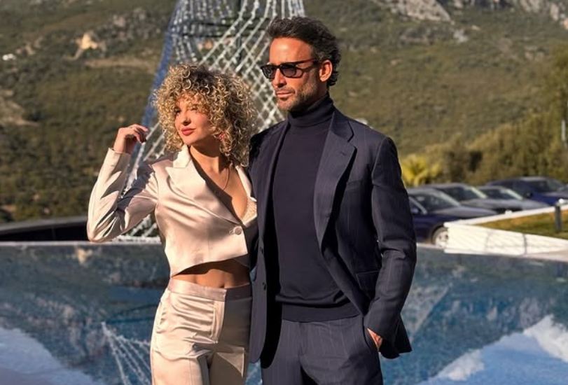 Sheila Casas y Escassi se pronuncian sobre su pelea en un bar de Sevilla: “Se quedó encerrada en el baño”