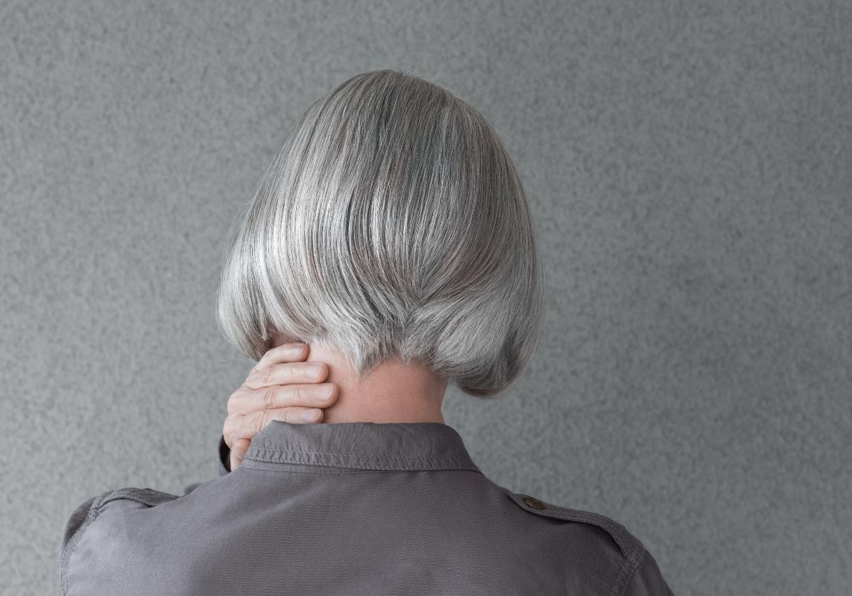 Ni a capas ni con flequillo: el mejor corte de pelo para mujeres mayores de 60 años que quieren lucir joven