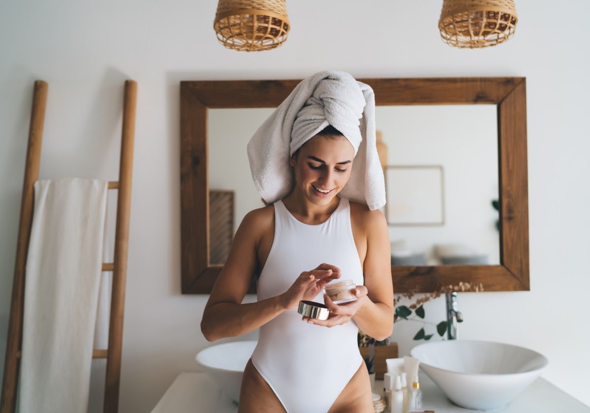 Adiós a los químicos: esta es la loción casera de solo dos ingredientes para cuidar tu piel después de tomar el sol