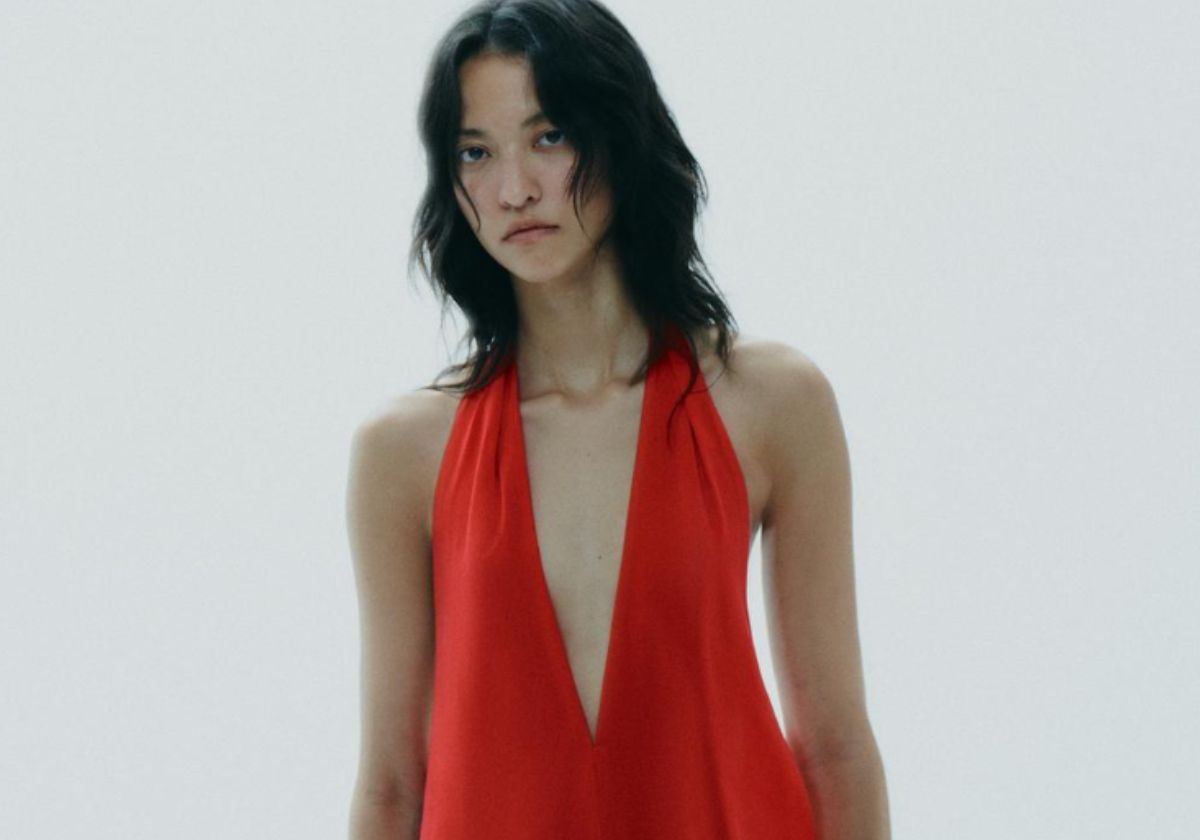 Rakhi Gill giving in