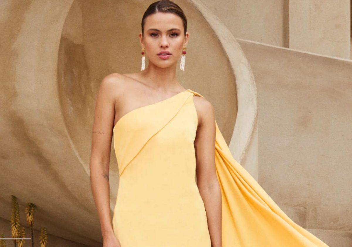 Atención invitadas de septiembre: 4 vestidos de marcas andaluzas para ser la más elegante de la fiesta