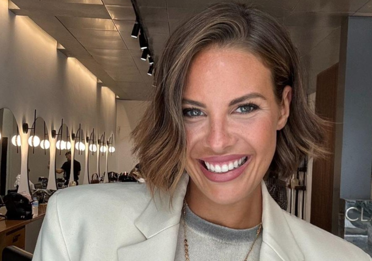 Jessica Bueno recupera su melena tras Supervivientes en una peluquería de Los Remedios