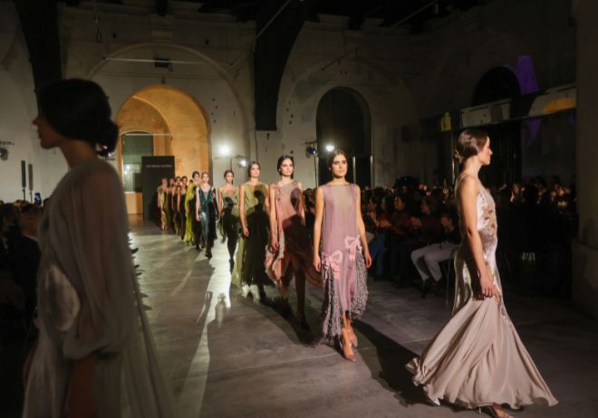 La moda andaluza se rinde ante Victorio & Lucchino, sus diseñadores más emblemáticos