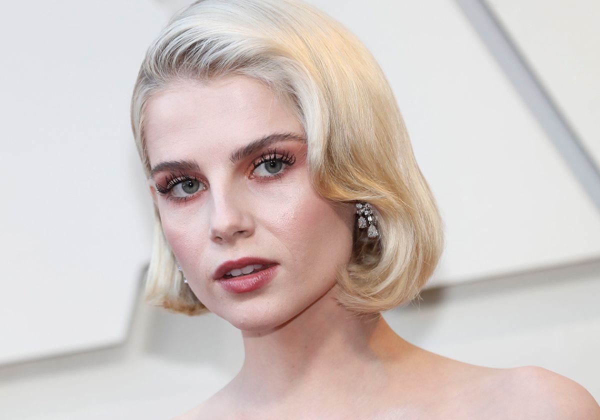 El corte bob curvo es el peinado más inteligente que te puedes hacer para el invierno