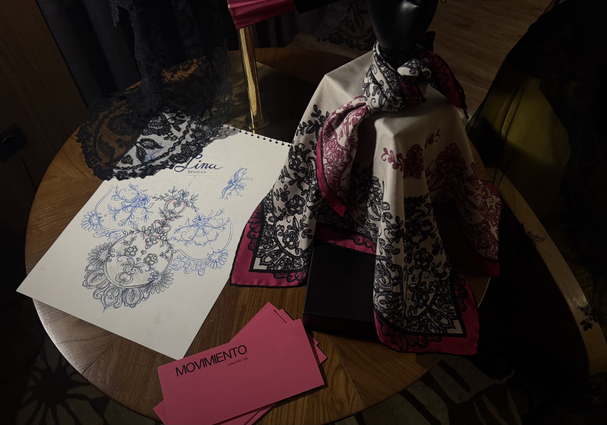 Seda, bordados y joyería artesanal: Lina presenta su nueva colección de complementos de flamenca